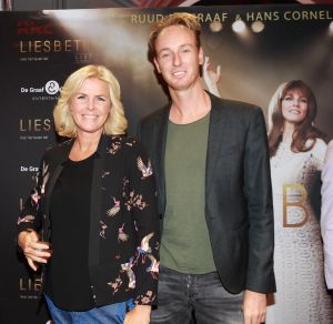 02-10-2017 SHOWBIZZ; LIESBETH LIST DE MUSICAL INLOOP RODE LOPER. Foto: Albert den Iseger