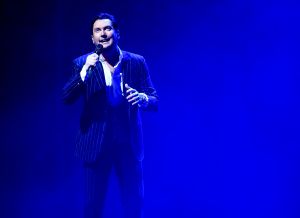 29-10-2018 SHOWBIZZ; TINO MARTIN IN AFAS CIRCUS THEATER SCHEVENINGEN.
uitverkocht en propvol met fans, Lee Towers was de muzikale verrassing van deze avond. Toen hij opkwam brak de zaal bijna het mooie theater af.Het  duet met Tino en Lee WAS A DREAM COMING TREU voor het Schevenings publiek.
foto: Albert den Iseger