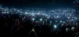 29-10-2018 SHOWBIZZ; TINO MARTIN IN AFAS CIRCUS THEATER SCHEVENINGEN.
uitverkocht en propvol met fans, Lee Towers was de muzikale verrassing van deze avond. Toen hij opkwam brak de zaal bijna het mooie theater af.Het  duet met Tino en Lee WAS A DREAM COMING TREU voor het Schevenings publiek.
foto: Albert den Iseger