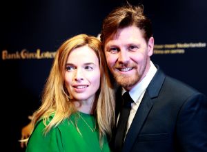 04-10-2019 SHOWBIZZ; GOUDEN KALVEREN GALA 2019.DE WINNAARS
Beste Korte Documentaire
De waarheid over mijn vader - Shamira Raphala

Beste Korte Film
KORT! - En Route - Marit Weerheijm

Beste Acteur Televisiedrama
Gijs Naber - Judas

Beste Actrice Televisiedrama
Rifka Lodeizen - Judas

Beste Televisiedrama
Zeven Kleine Criminelen - Rob Lcker

Beste Interactive
Die Fernweh Oper - Daniel Ernst

Beste Sound Design
Alex Booy en Huibert Boon - My Foolish Heart

Beste Muziek
Rutger Reinders - Dirty God

Beste Camera
Jasper Wolf - Niemand in de Stad

Beste Montage
Menno Boerema - Het wonder van Le Petit Prince

Beste Lange Documentaire
Living the Light - Robby Mller - Claire Pijman

Beste Production Design
Kurt Loyens - Baantjer het Begin

Beste Mannelijke Bijrol
Thomas Hppener - De Libi

Beste Vrouwelijke Bijrol
Julia Akkermans - Niemand in de Stad

Beste Acteur
Marcel Musters - God Only Knows

Beste Actrice
Melody Klaver - Rafal

Beste Scenario
Jeroen Scholten van Aschat en Shady El-Hamus - De Libi

Beste Regie
Sacha Polak - Dirty God

Beste Film
Dirty God - Marleen Slot voor Viking Film

Winnaar Gouden Kalf van het Publiek
Het Abraham Tuschinski Fonds Gouden Kalf van het Publiek is namens het stemmende publiek uitgereikt aan de film Bon Bini Holland 2 van producenten Maarten Swart van Kaap Holland Film, Sander Emmering, Nelsje Musch-Elzinga voor Warner Bros. ITVP. Aan het Abraham Tuschinski Fonds Gouden Kalf van het Publiek is tevens een geldprijs van 30.000 verbonden voor de producent, te besteden aan een nieuwe Nederlandse filmproductie. Deze prijs werd voor het vijfde jaar oprij beschikbaar gesteld door het Abraham Tuschinski Fonds.
Foto: Albert den Iseger