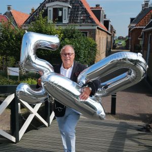 31-08-2015 SHOWBIZZ; JOOP BRAAKHEKKE ZIJN MODER LOUISE VANDAAG 105 JAAR.
foto: Albert den Iseger