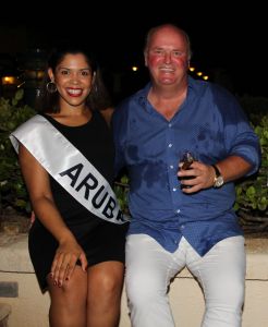 01-09-2016 SPORT; ARUBA PRO-AM GOLF TOURNAMENT 2016. In samenwerking met TIERRA DEL SOL te Aruba organiseerde ARUBA TOURIST AUTHORITY het Aruba Pro Am Golf Toernooi. Enkele BN ers deden hier ook aan mee. Nederland viel echter niet in de prijzen.Ook werd de HANDICART gepresenteerd door Mark en Frans Tempelman.
Hierover later een aparte fotoreportage. 
foto: Albert den Iseger