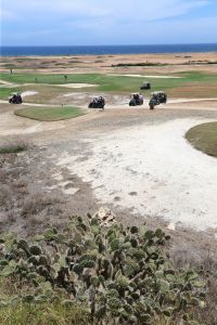 01-09-2016 SPORT; ARUBA PRO-AM GOLF TOURNAMENT 2016. In samenwerking met TIERRA DEL SOL te Aruba organiseerde ARUBA TOURIST AUTHORITY het Aruba Pro Am Golf Toernooi. Enkele BN ers deden hier ook aan mee. Nederland viel echter niet in de prijzen.Ook werd de HANDICART gepresenteerd door Mark en Frans Tempelman.
Hierover later een aparte fotoreportage. 
foto: Albert den Iseger