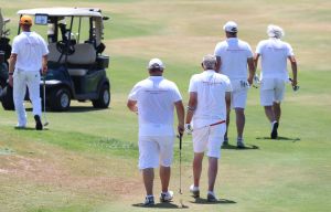 01-09-2016 SPORT; ARUBA PRO-AM GOLF TOURNAMENT 2016. In samenwerking met TIERRA DEL SOL te Aruba organiseerde ARUBA TOURIST AUTHORITY het Aruba Pro Am Golf Toernooi. Enkele BN ers deden hier ook aan mee. Nederland viel echter niet in de prijzen.Ook werd de HANDICART gepresenteerd door Mark en Frans Tempelman.
Hierover later een aparte fotoreportage. 
foto: Albert den Iseger