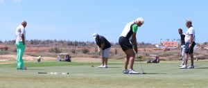 01-09-2016 SPORT; ARUBA PRO-AM GOLF TOURNAMENT 2016. In samenwerking met TIERRA DEL SOL te Aruba organiseerde ARUBA TOURIST AUTHORITY het Aruba Pro Am Golf Toernooi. Enkele BN ers deden hier ook aan mee. Nederland viel echter niet in de prijzen.Ook werd de HANDICART gepresenteerd door Mark en Frans Tempelman.
Hierover later een aparte fotoreportage. 
foto: Albert den Iseger