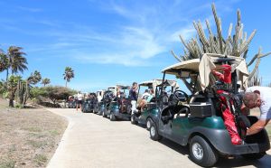 01-09-2016 SPORT; ARUBA PRO-AM GOLF TOURNAMENT 2016. In samenwerking met TIERRA DEL SOL te Aruba organiseerde ARUBA TOURIST AUTHORITY het Aruba Pro Am Golf Toernooi. Enkele BN ers deden hier ook aan mee. Nederland viel echter niet in de prijzen.Ook werd de HANDICART gepresenteerd door Mark en Frans Tempelman.
Hierover later een aparte fotoreportage. 
foto: Albert den Iseger