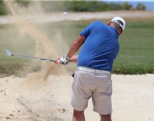 01-09-2016 SPORT; ARUBA PRO-AM GOLF TOURNAMENT 2016. In samenwerking met TIERRA DEL SOL te Aruba organiseerde ARUBA TOURIST AUTHORITY het Aruba Pro Am Golf Toernooi. Enkele BN ers deden hier ook aan mee. Nederland viel echter niet in de prijzen.Ook werd de HANDICART gepresenteerd door Mark en Frans Tempelman.
Hierover later een aparte fotoreportage. 
foto: Albert den Iseger