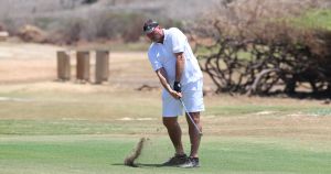 01-09-2016 SPORT; ARUBA PRO-AM GOLF TOURNAMENT 2016. In samenwerking met TIERRA DEL SOL te Aruba organiseerde ARUBA TOURIST AUTHORITY het Aruba Pro Am Golf Toernooi. Enkele BN ers deden hier ook aan mee. Nederland viel echter niet in de prijzen.Ook werd de HANDICART gepresenteerd door Mark en Frans Tempelman.
Hierover later een aparte fotoreportage. 
foto: Albert den Iseger