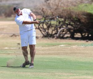 01-09-2016 SPORT; ARUBA PRO-AM GOLF TOURNAMENT 2016. In samenwerking met TIERRA DEL SOL te Aruba organiseerde ARUBA TOURIST AUTHORITY het Aruba Pro Am Golf Toernooi. Enkele BN ers deden hier ook aan mee. Nederland viel echter niet in de prijzen.Ook werd de HANDICART gepresenteerd door Mark en Frans Tempelman.
Hierover later een aparte fotoreportage. 
foto: Albert den Iseger