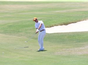 01-09-2016 SPORT; ARUBA PRO-AM GOLF TOURNAMENT 2016. In samenwerking met TIERRA DEL SOL te Aruba organiseerde ARUBA TOURIST AUTHORITY het Aruba Pro Am Golf Toernooi. Enkele BN ers deden hier ook aan mee. Nederland viel echter niet in de prijzen.Ook werd de HANDICART gepresenteerd door Mark en Frans Tempelman.
Hierover later een aparte fotoreportage. 
foto: Albert den Iseger