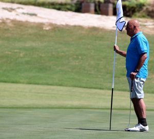 01-09-2016 SPORT; ARUBA PRO-AM GOLF TOURNAMENT 2016. In samenwerking met TIERRA DEL SOL te Aruba organiseerde ARUBA TOURIST AUTHORITY het Aruba Pro Am Golf Toernooi. Enkele BN ers deden hier ook aan mee. Nederland viel echter niet in de prijzen.Ook werd de HANDICART gepresenteerd door Mark en Frans Tempelman.
Hierover later een aparte fotoreportage. 
foto: Albert den Iseger