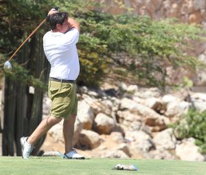 01-09-2016 SPORT; ARUBA PRO-AM GOLF TOURNAMENT 2016. In samenwerking met TIERRA DEL SOL te Aruba organiseerde ARUBA TOURIST AUTHORITY het Aruba Pro Am Golf Toernooi. Enkele BN ers deden hier ook aan mee. Nederland viel echter niet in de prijzen.Ook werd de HANDICART gepresenteerd door Mark en Frans Tempelman.
Hierover later een aparte fotoreportage. 
foto: Albert den Iseger