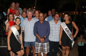 01-09-2016 SPORT; ARUBA PRO-AM GOLF TOURNAMENT 2016. In samenwerking met TIERRA DEL SOL te Aruba organiseerde ARUBA TOURIST AUTHORITY het Aruba Pro Am Golf Toernooi. Enkele BN ers deden hier ook aan mee. Nederland viel echter niet in de prijzen.Ook werd de HANDICART gepresenteerd door Mark en Frans Tempelman.
Hierover later een aparte fotoreportage. 
foto: Albert den Iseger