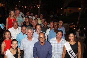 01-09-2016 SPORT; ARUBA PRO-AM GOLF TOURNAMENT 2016. In samenwerking met TIERRA DEL SOL te Aruba organiseerde ARUBA TOURIST AUTHORITY het Aruba Pro Am Golf Toernooi. Enkele BN ers deden hier ook aan mee. Nederland viel echter niet in de prijzen.Ook werd de HANDICART gepresenteerd door Mark en Frans Tempelman.
Hierover later een aparte fotoreportage. 
foto: Albert den Iseger