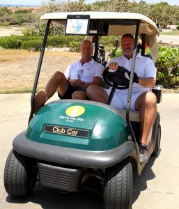 01-09-2016 SPORT; ARUBA PRO-AM GOLF TOURNAMENT 2016. In samenwerking met TIERRA DEL SOL te Aruba organiseerde ARUBA TOURIST AUTHORITY het Aruba Pro Am Golf Toernooi. Enkele BN ers deden hier ook aan mee. Nederland viel echter niet in de prijzen.Ook werd de HANDICART gepresenteerd door Mark en Frans Tempelman.
Hierover later een aparte fotoreportage. 
foto: Albert den Iseger