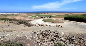 01-09-2016 SPORT; ARUBA PRO-AM GOLF TOURNAMENT 2016. In samenwerking met TIERRA DEL SOL te Aruba organiseerde ARUBA TOURIST AUTHORITY het Aruba Pro Am Golf Toernooi. Enkele BN ers deden hier ook aan mee. Nederland viel echter niet in de prijzen.Ook werd de HANDICART gepresenteerd door Mark en Frans Tempelman.
Hierover later een aparte fotoreportage. 
foto: Albert den Iseger