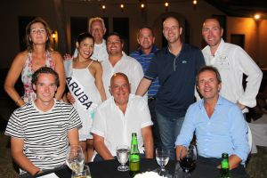 01-09-2016 SPORT; ARUBA PRO-AM GOLF TOURNAMENT 2016. In samenwerking met TIERRA DEL SOL te Aruba organiseerde ARUBA TOURIST AUTHORITY het Aruba Pro Am Golf Toernooi. Enkele BN ers deden hier ook aan mee. Nederland viel echter niet in de prijzen.Ook werd de HANDICART gepresenteerd door Mark en Frans Tempelman.
Hierover later een aparte fotoreportage. 
foto: Albert den Iseger