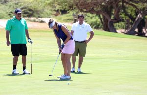 01-09-2016 SPORT; ARUBA PRO-AM GOLF TOURNAMENT 2016. In samenwerking met TIERRA DEL SOL te Aruba organiseerde ARUBA TOURIST AUTHORITY het Aruba Pro Am Golf Toernooi. Enkele BN ers deden hier ook aan mee. Nederland viel echter niet in de prijzen.Ook werd de HANDICART gepresenteerd door Mark en Frans Tempelman.
Hierover later een aparte fotoreportage. 
foto: Albert den Iseger