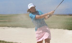 01-09-2016 SPORT; ARUBA PRO-AM GOLF TOURNAMENT 2016. In samenwerking met TIERRA DEL SOL te Aruba organiseerde ARUBA TOURIST AUTHORITY het Aruba Pro Am Golf Toernooi. Enkele BN ers deden hier ook aan mee. Nederland viel echter niet in de prijzen.Ook werd de HANDICART gepresenteerd door Mark en Frans Tempelman.
Hierover later een aparte fotoreportage. 
foto: Albert den Iseger