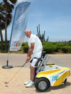 01-09-2016 SPORT; ARUBA PRO-AM GOLF TOURNAMENT 2016. In samenwerking met TIERRA DEL SOL te Aruba organiseerde ARUBA TOURIST AUTHORITY het Aruba Pro Am Golf Toernooi. Enkele BN ers deden hier ook aan mee. Nederland viel echter niet in de prijzen.Ook werd de HANDICART gepresenteerd door Mark en Frans Tempelman.
Hierover later een aparte fotoreportage. 
foto: Albert den Iseger