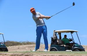 01-09-2016 SPORT; ARUBA PRO-AM GOLF TOURNAMENT 2016. In samenwerking met TIERRA DEL SOL te Aruba organiseerde ARUBA TOURIST AUTHORITY het Aruba Pro Am Golf Toernooi. Enkele BN ers deden hier ook aan mee. Nederland viel echter niet in de prijzen.Ook werd de HANDICART gepresenteerd door Mark en Frans Tempelman.
Hierover later een aparte fotoreportage. 
foto: Albert den Iseger