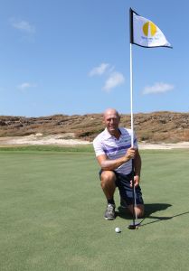 01-09-2016 SPORT; ARUBA PRO-AM GOLF TOURNAMENT 2016. In samenwerking met TIERRA DEL SOL te Aruba organiseerde ARUBA TOURIST AUTHORITY het Aruba Pro Am Golf Toernooi. Enkele BN ers deden hier ook aan mee. Nederland viel echter niet in de prijzen.Ook werd de HANDICART gepresenteerd door Mark en Frans Tempelman. Hierover later een aparte fotoreportage.  foto: Albert den Iseger